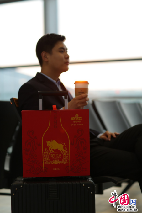 青岛啤酒对话新机场,打造商旅消费新模式