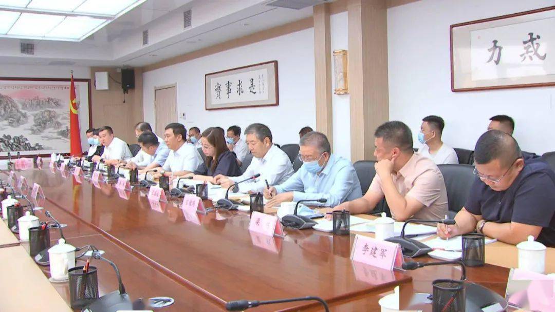 阿拉善盟行署与伊利集团考察组,洽谈对接骆驼产业项目