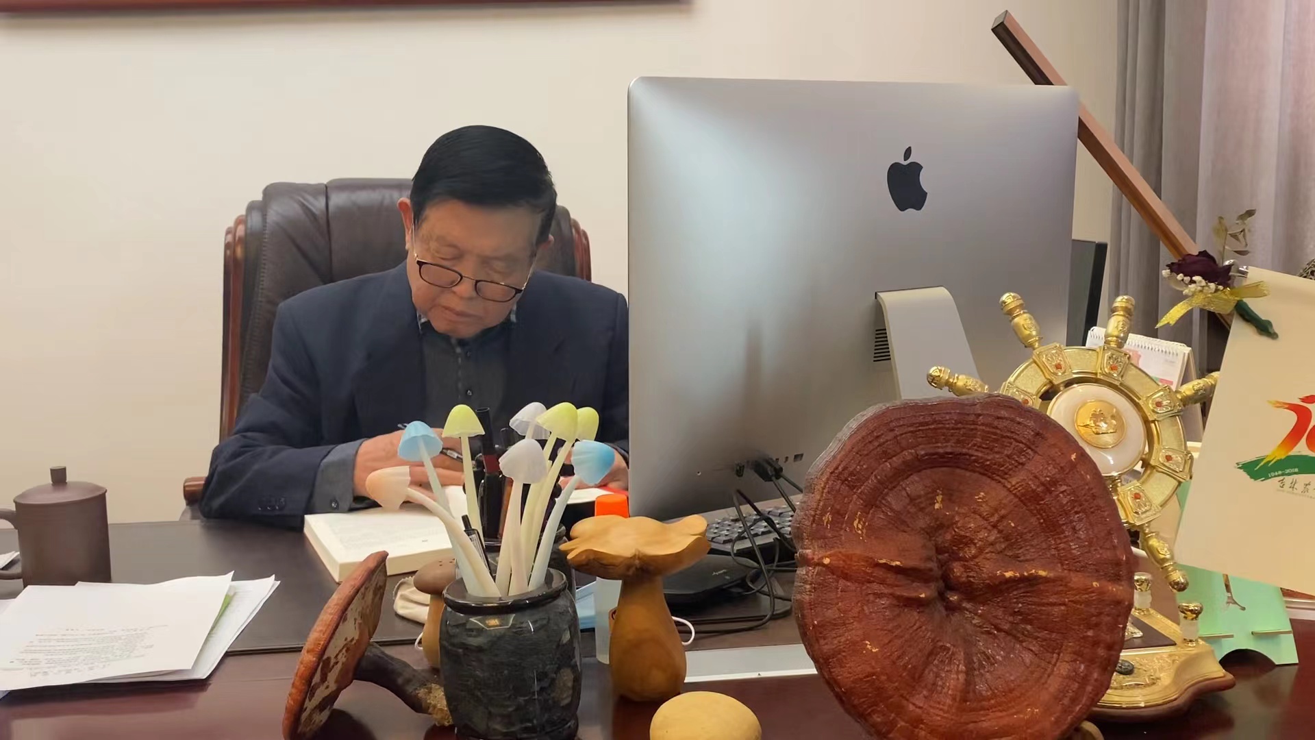 “粮食英雄”李玉访谈:做好食用菌大工程