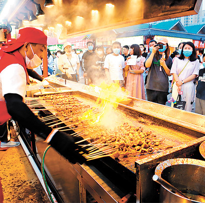 餐饮“烟火气”回归：订单量增长，餐饮区人气渐旺