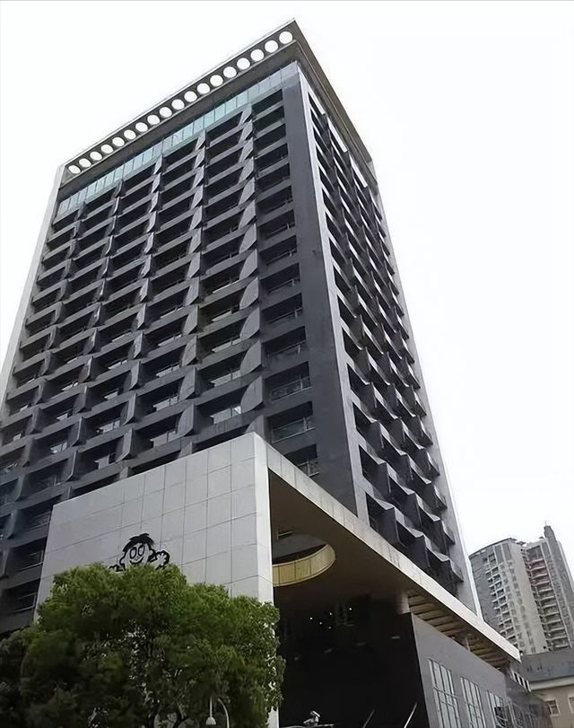 身家510亿霸道总裁竟是新媒体小编,旺旺集团比赌王家还有戏?