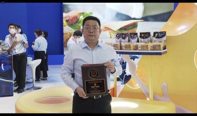 打造沉浸式奶酪盛宴，妙可蓝多为国际焙烤展呈现美味烘焙灵感