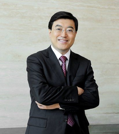 伊利潘刚持续推进零碳转型，为实现零碳未来贡献乳业力量