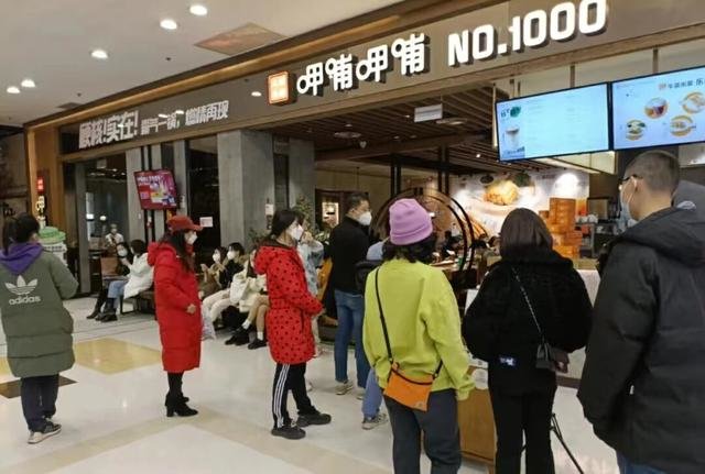 沉寂的门店复活了!火锅品牌打响“复苏第一战”