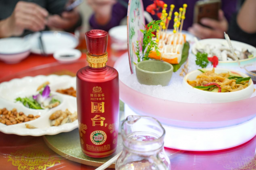 在宴席市场尝到甜头的国台酒,2023年如何进位升级?