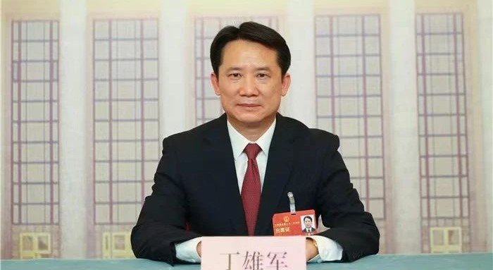 丁雄军:茅台干事创业底气十足,成就事业信心十足