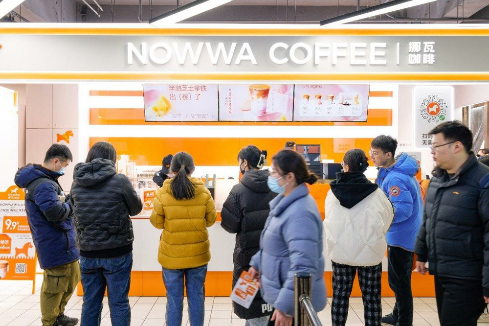 咖啡品牌们火速“包抄”校园,校园餐饮果真一片繁华?