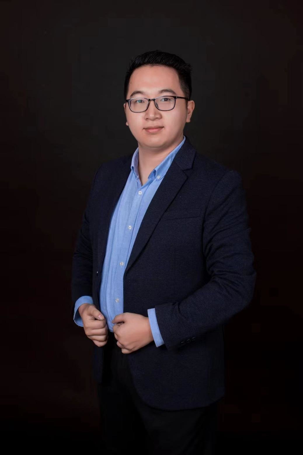 熊猫不走联合创始人黄剑锋:做蛋糕领域的“氛围担当”