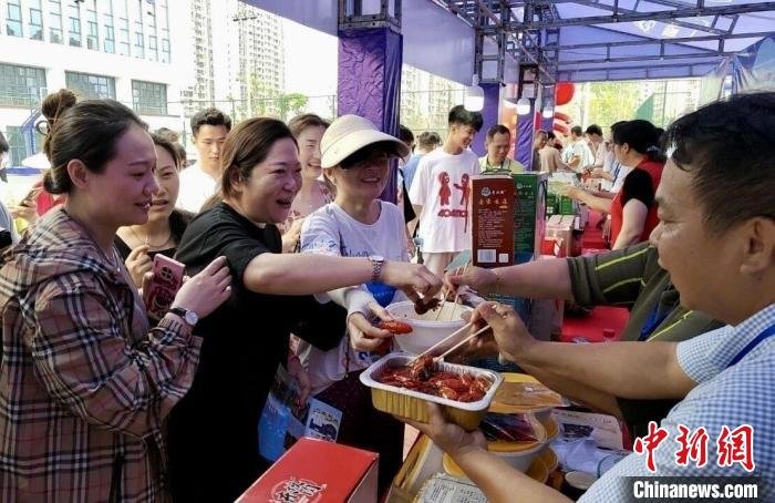 南昌建成首条小龙虾预制菜生产线,日产1万余斤