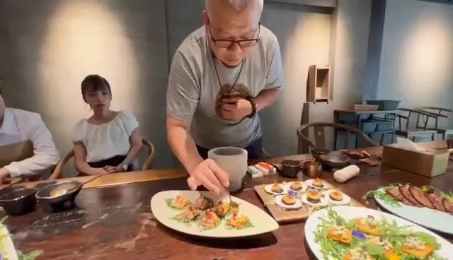 专访创意中国菜领军人余梅胜:最好的竞争就是没有竞争