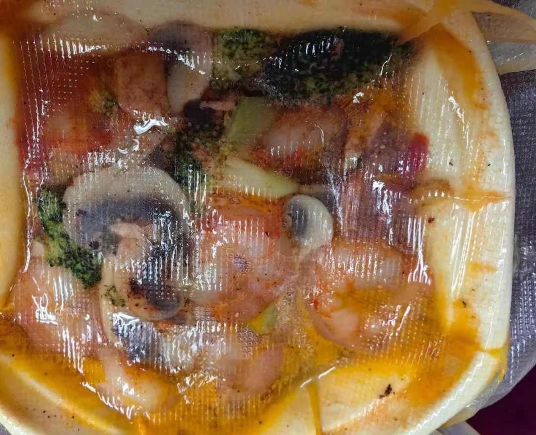 做一次饭吃一周,点不起外卖的年轻人开始自制「预制菜」