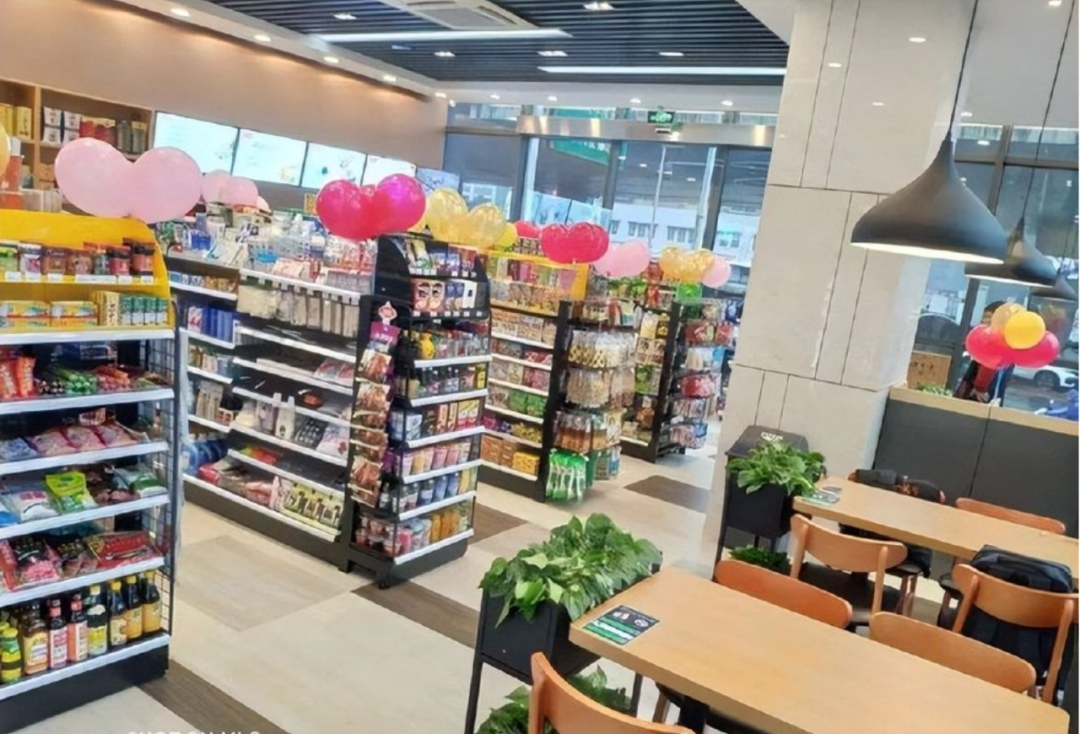 “第三空间”争夺战:便利店、咖啡馆、奶茶店,谁更强?