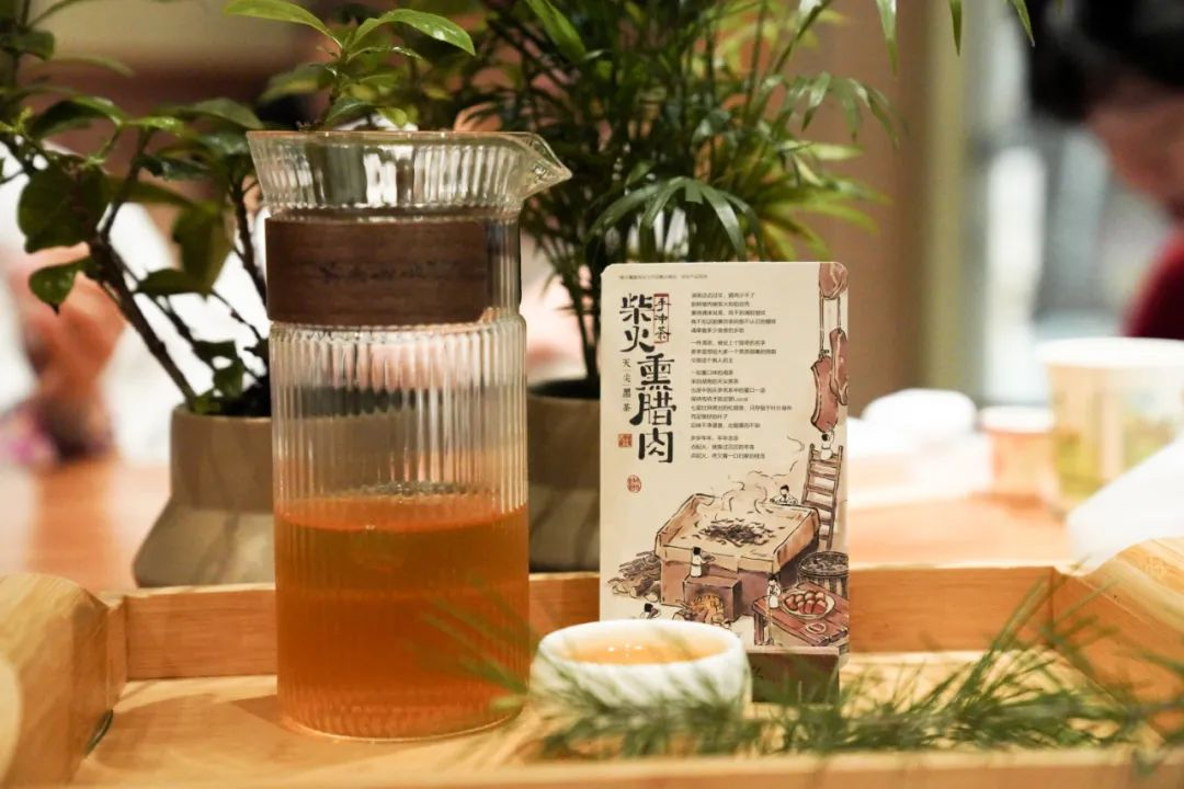 茶颜和奈雪都在做的茶馆,是茶饮的下一个必争之地吗?