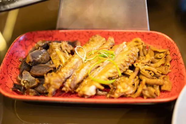 江湖群雄逐“卤”,下半场谁“煮”沉浮?