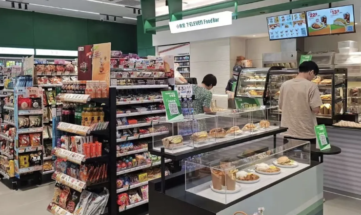 现做现吃,便利店都开始“卷”到做食堂了?