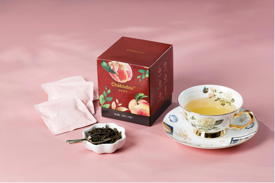 完整+高端+原叶+特调,Chabiubiu如何反脆弱