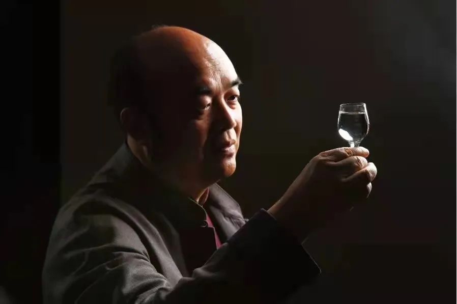 大国酒匠!“固态发酵学五三理论之父”李家民