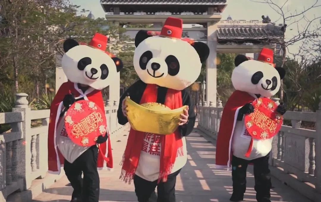 熊猫不走杨振华：我们卖的不是蛋糕而是它背后的情感表达
