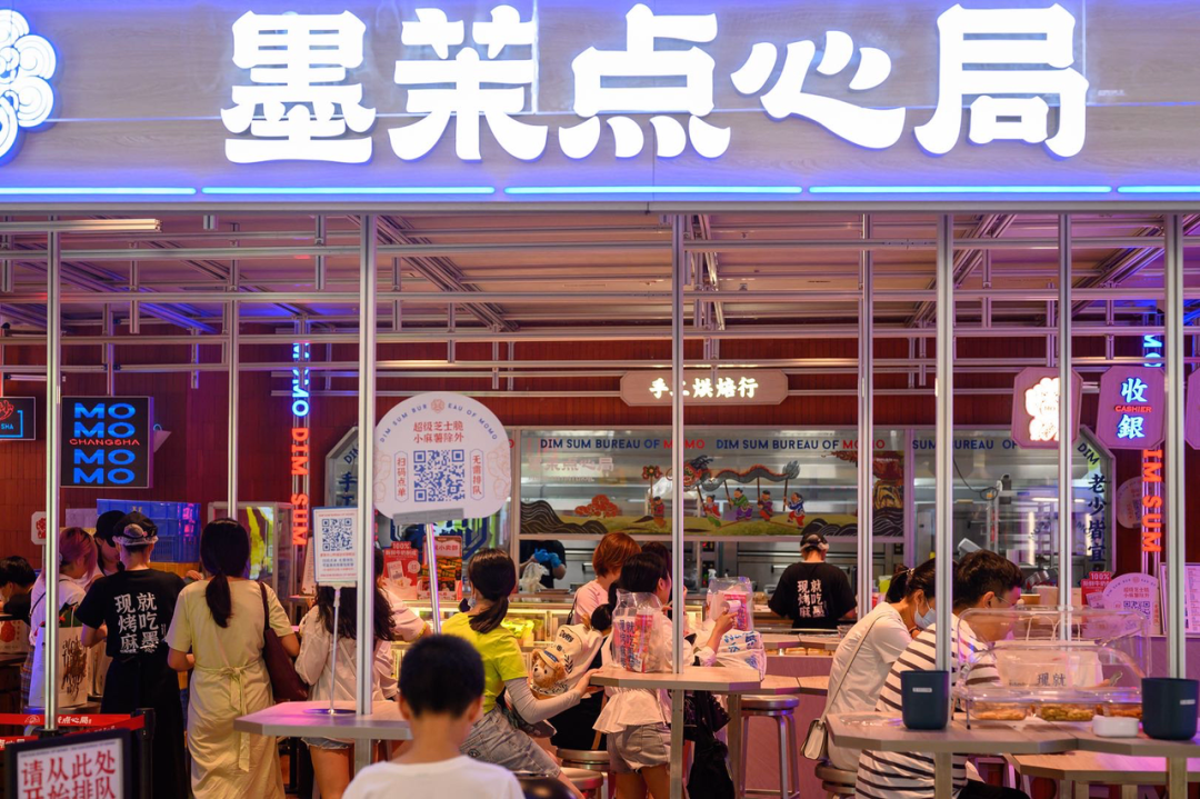 桃李失色，“面包第一股”为什么不香了 ？