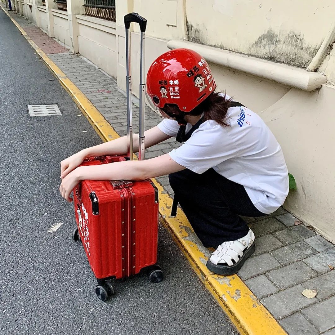 带着【旺仔行李箱】一起去旅行吧!