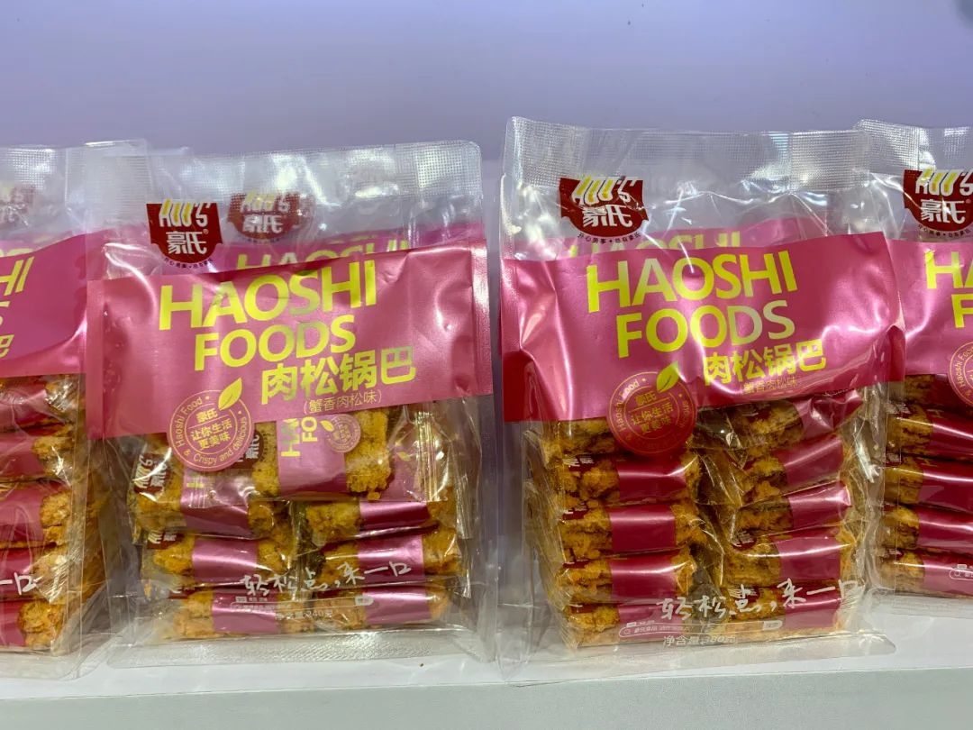 直击秋糖丨锅巴创新花样多、果蔬干高颜值亮相…休闲零食有五大新看点！