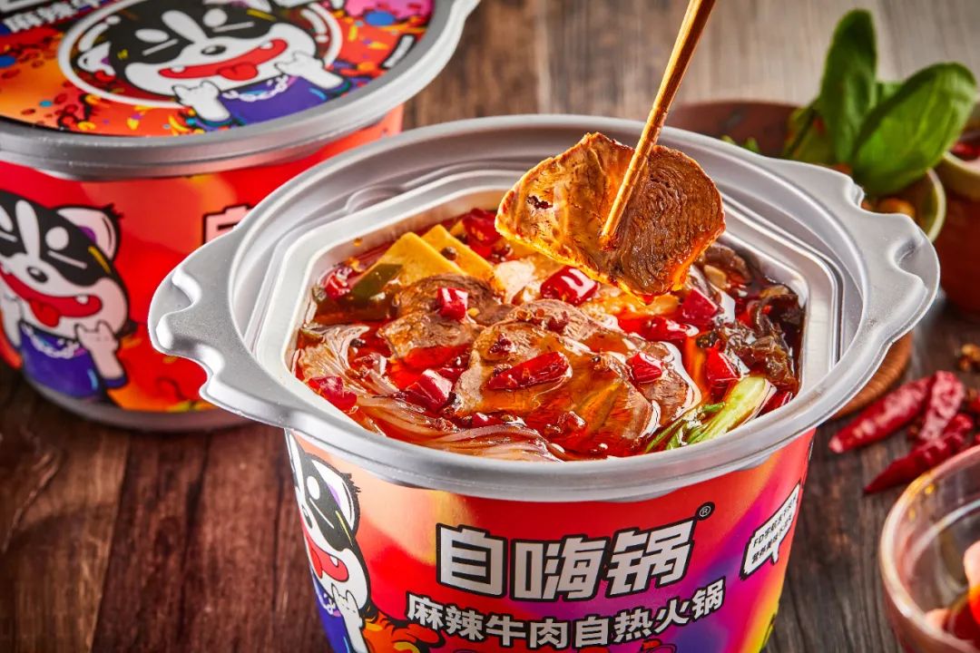 成立4年的自嗨锅，正在成为“中国食品界的宝洁”