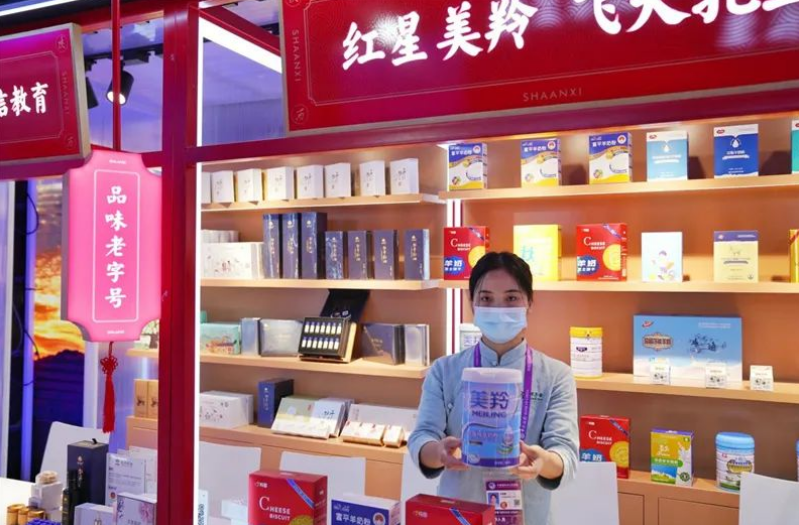 伊利、蒙牛、光明、澳优……中国乳企闪耀进博会！
