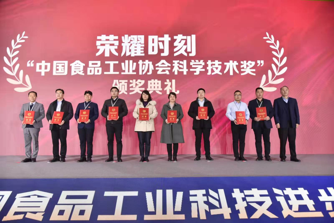 斩获6项大奖，万商大会杀出一匹“乾酱”！