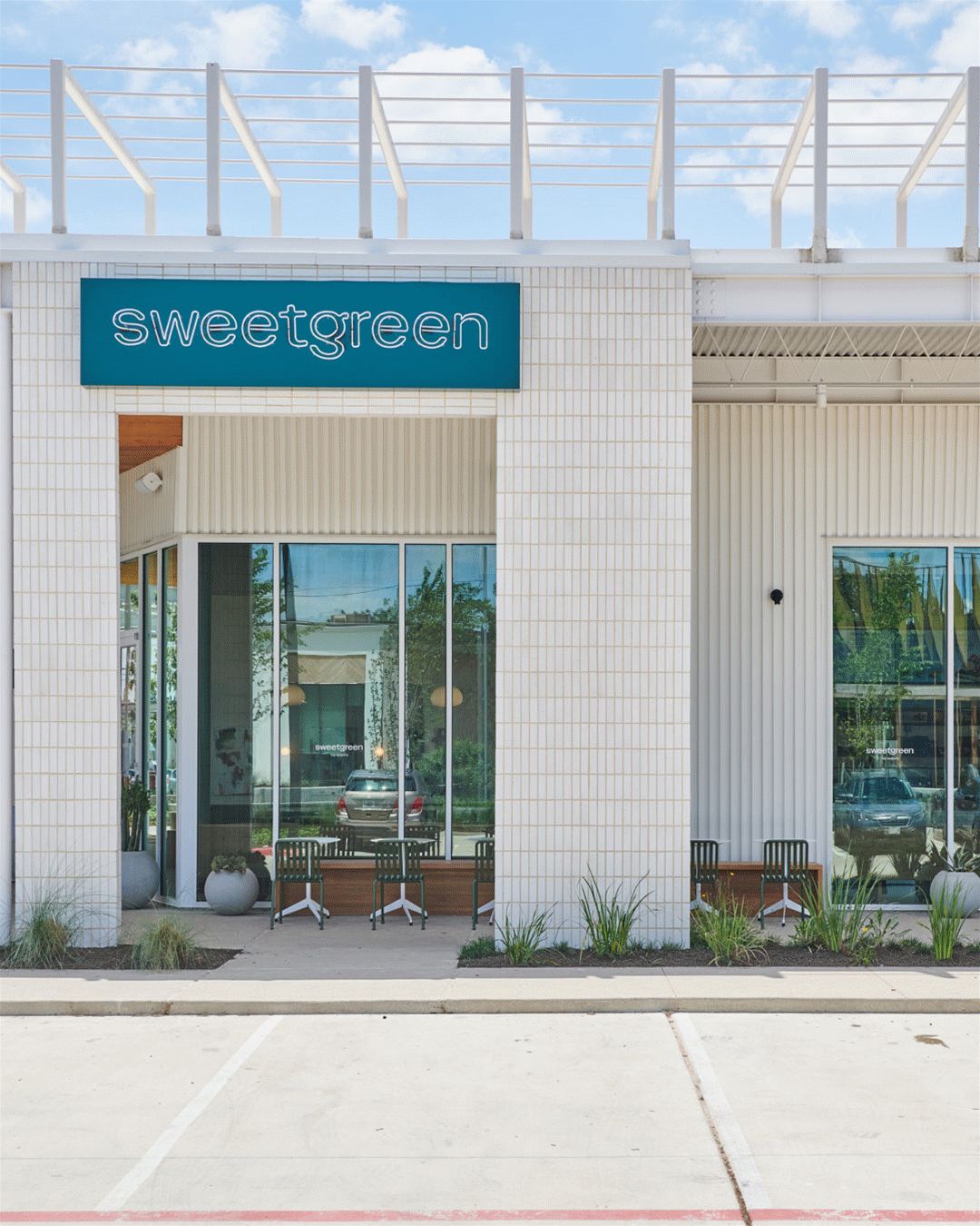新元素破产，Sweet上市：二者为何命途迥异？
