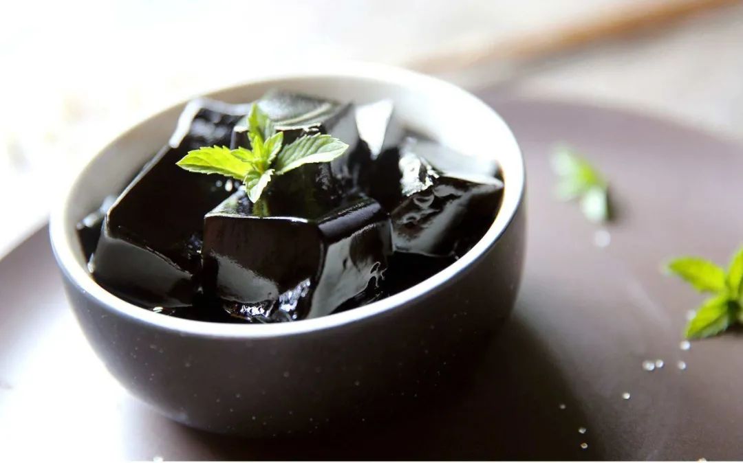 规模仅次于蜜雪冰城，它凭什么成为茶饮界“隐形王者”？