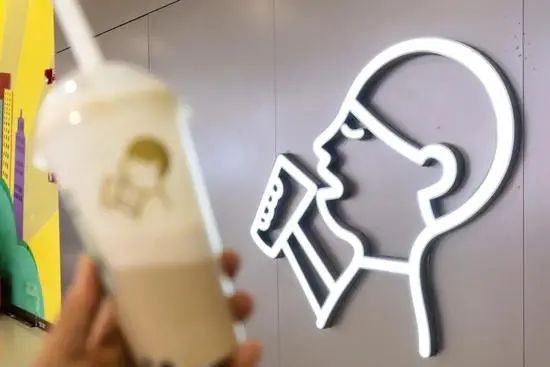 喜茶裁员、奈雪腰斩，茶饮寒冬将至？
