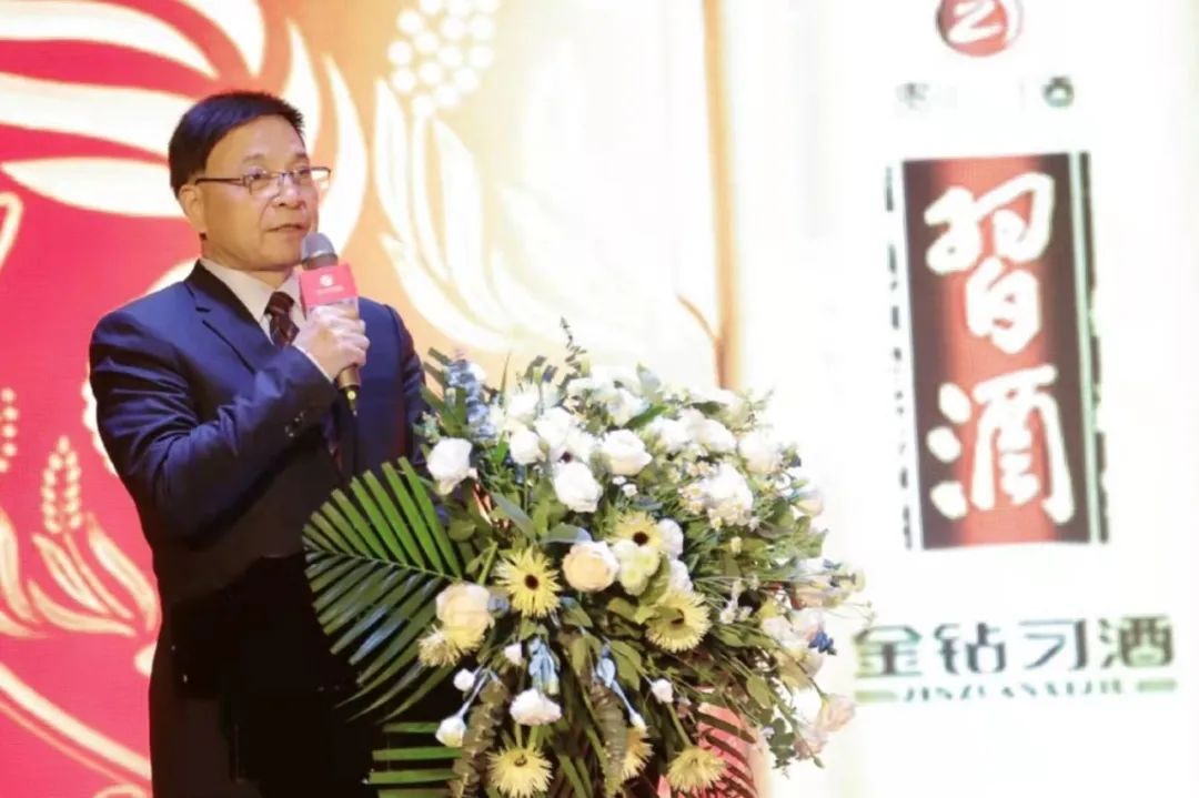 “品牌+品质+性价比”,金钻习酒成大众酱酒“爆款”?