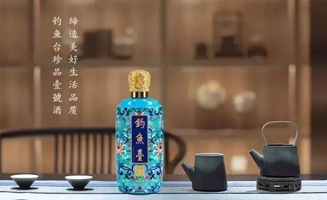 白酒真香！中国第一家上市的供应链公司转亏为盈