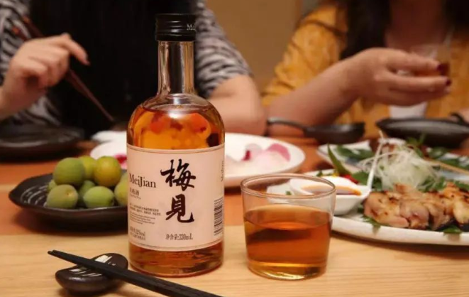 “她力量”崛起,她都爱喝什么酒?