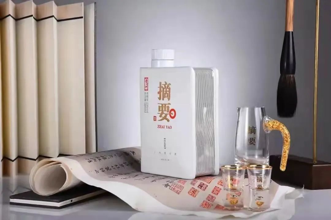 大单品“范本”:探寻摘要酒高端路径