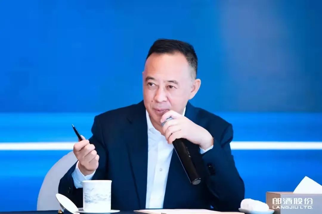 “骗人”的汪俊林，到底在布什么局？