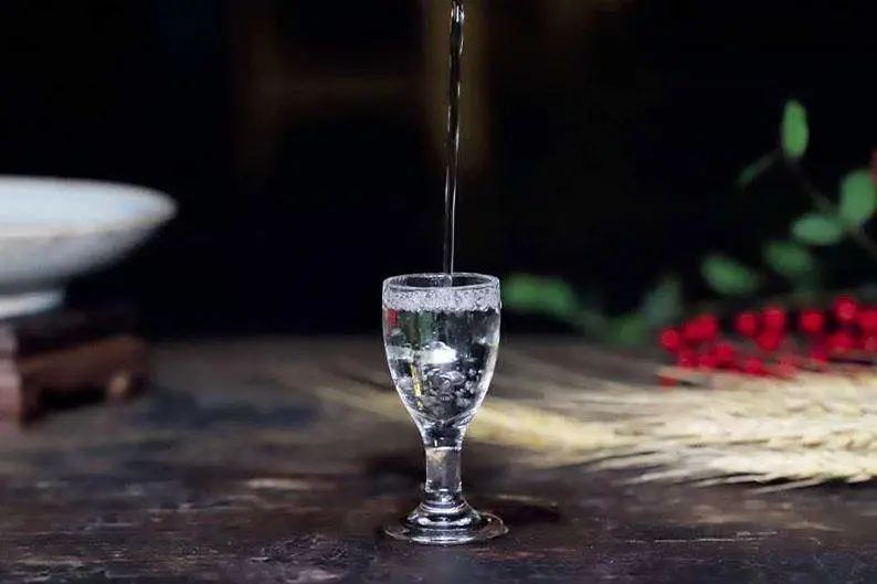 白酒酿造的终极境界：传统还是科技？