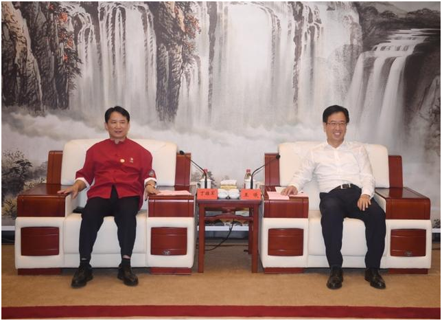 董事长丁雄军为茅台葡萄酒站台:挺重要