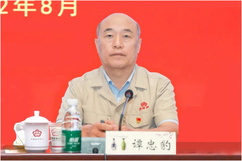 山西汾酒“掌舵人”袁清茂称：“看到成绩也要发现不足！”