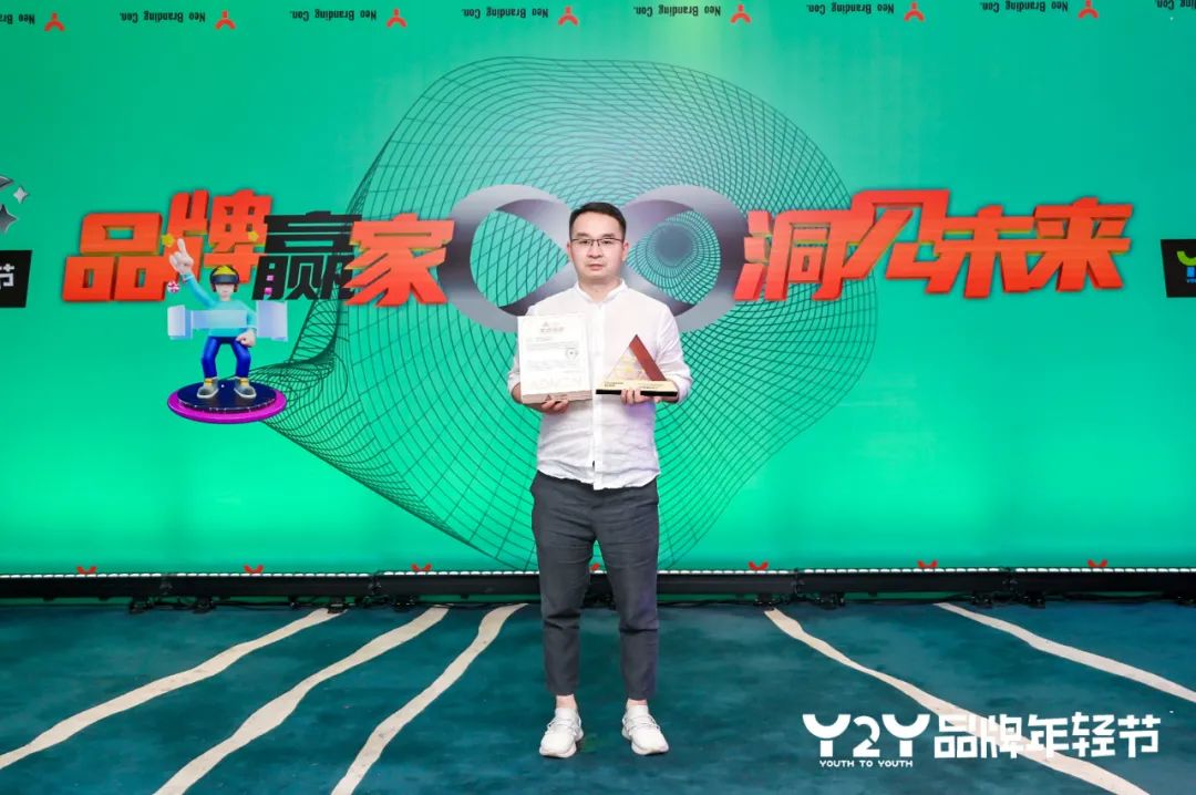 国货汽水，新派当立！大渔策划携手雅客斩获ADMEN国际大奖