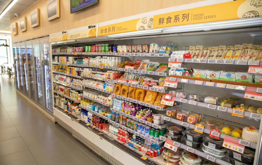 连锁便利店“大战”夫妻店