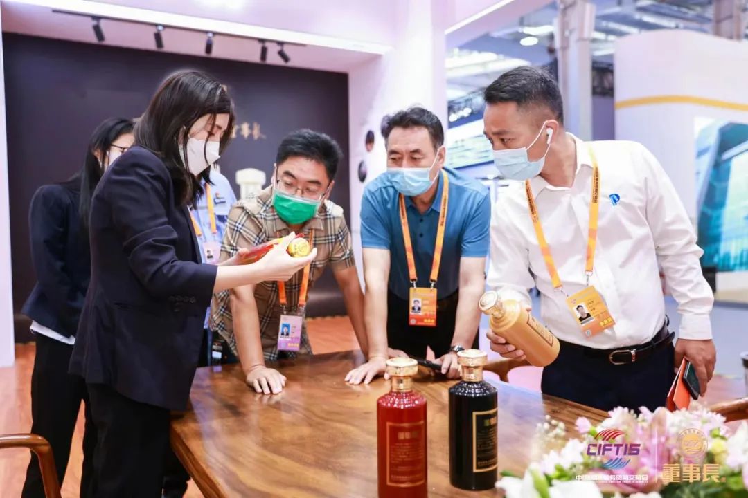 亮相国际盛会,董事长酒要做服贸会酒类焦点?