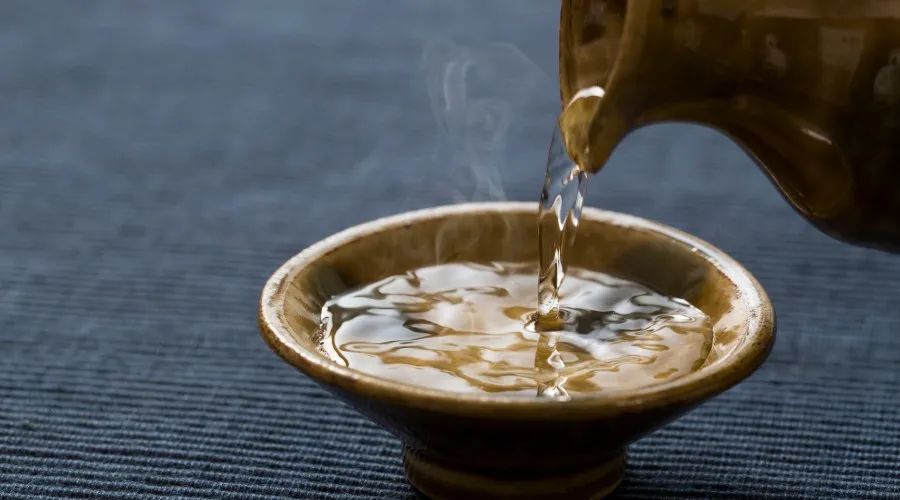 老酒市场上，什么样的酒最受欢迎？