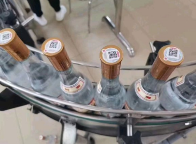 玻汾一骑绝尘,给白酒行业带来怎样的启示?
