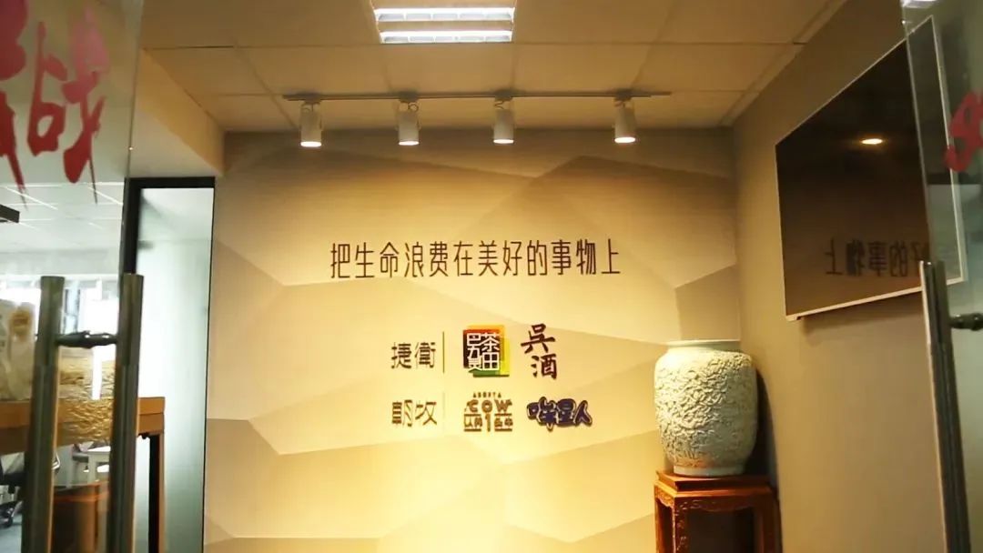 认养一头牛联创出局、营销违规、渠道受阻？