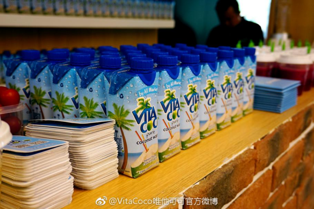 只卖一杯椰子水，门店月入千万！