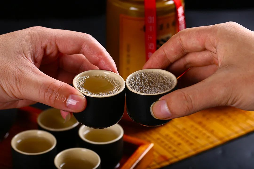 被限制主板上市，“未来”白酒企业只能赴港或借壳上市？