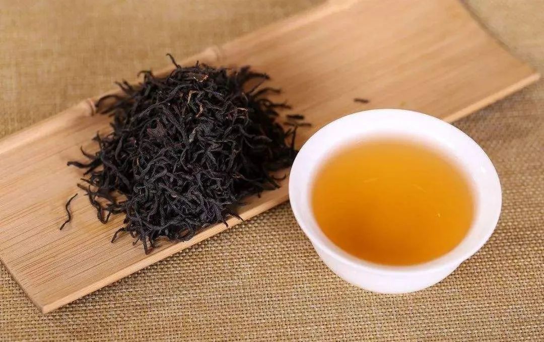 八马茶业冲刺“茶叶第一股”，小作坊难成大产业？