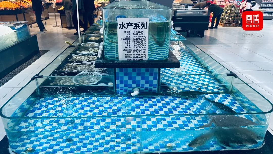 家乐福新业态上海首店充满了“试探”