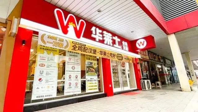 超级碗上的性感汉堡品牌，怎么就拿不下中国市场？
